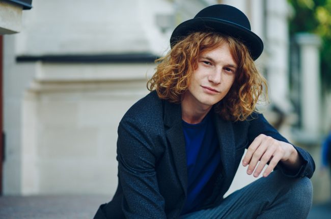 cabelo masculino grande