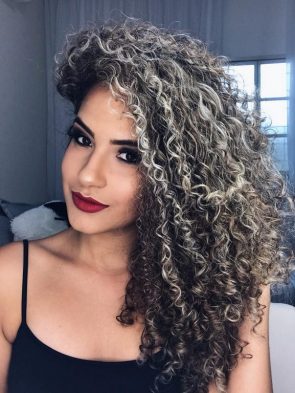 Cabelo loiro platinado 3 601x800 295x393 - reflexo-no-cabelo