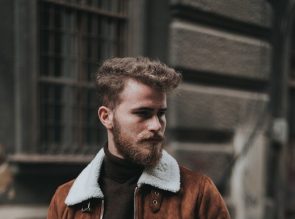sorin sirbu 509963 unsplash 295x219 - cortes-de-cabelo-masculino