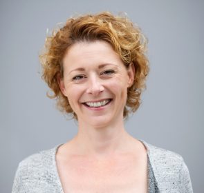 modelos de cabelos curtos 91 295x280 - modelos-de-cabelos-curtos-91