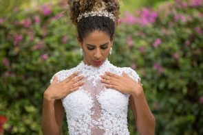 iStock 514638336 295x197 - Jovem negra com penteado para formatura