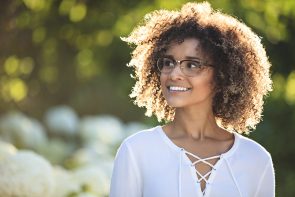 iStock 911000360 295x197 - Corte curto feminino