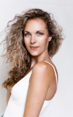 Cabelo iluminado 8 295x473 - Cabelo iluminado 8