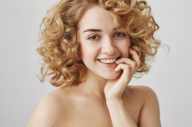 corte de cabelo curto para rosto redondo