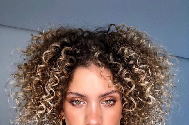 Chanel de bico
