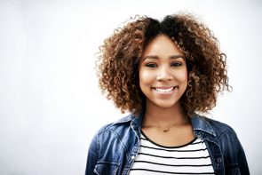 CabeloOmbreHair54 Unsplash 295x197 - Cabelo ombr&eacute; hair