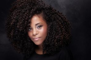 Cabelocomfranja10 &ndash; GettyImages 295x197 - Cabelo com franja