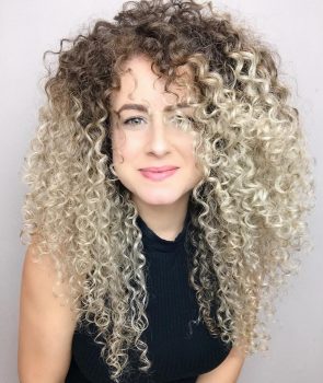 cabelocomfranja3 Lari Vieira 295x350 - cabelo com franja
