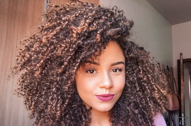 cabelo repartido