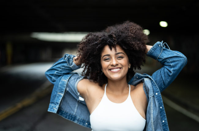 Como tirar o ressecamento do cabelo?