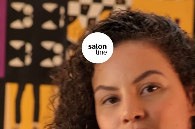 8-Mantenha-as-maos-longe-do-cabelo-poster-1